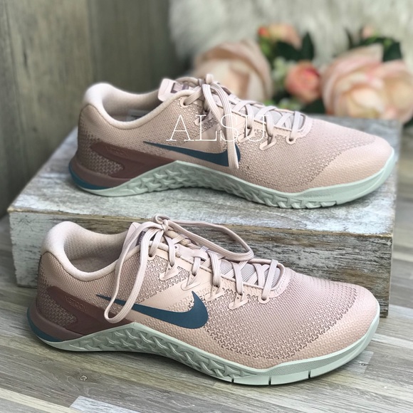NWT Nike Metcon 4 Particle Beige W AUTHENTIC - Picture 2 of 8